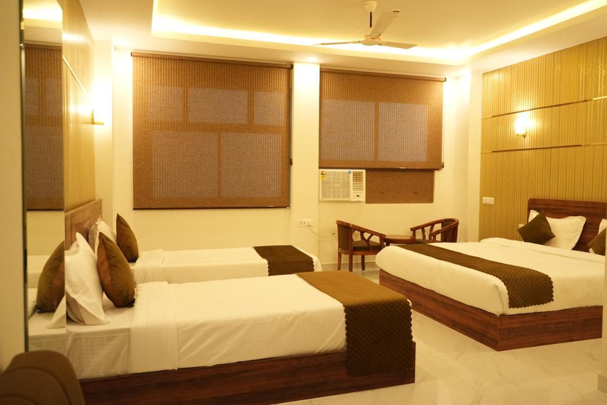 Hotel Golden Palace 勒克瑙 外观 照片